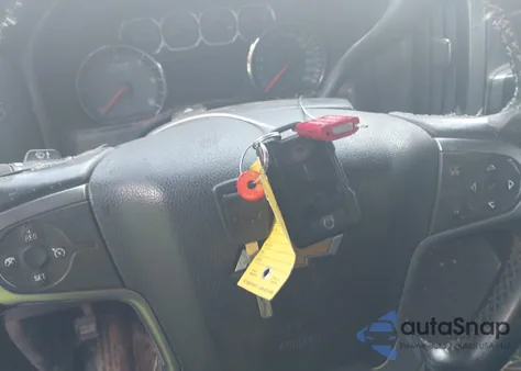 2014 Chevrolet Silverado 1500 2Lt z USA, uszkodzony, nr VIN 1GCNKREC6EZ141004